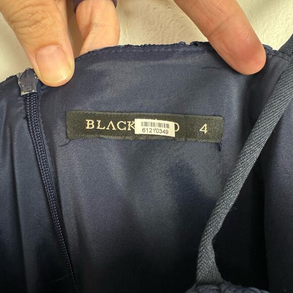 Black Halo Ora Navy Floral Cutout Lace Sleeveless Sheath Party Dress - Picture 7 of 10